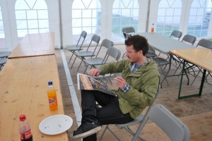 Tormod reading the news tormod1